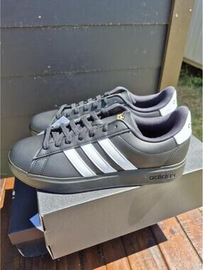 adidas men GRAND COURT 2.0 SHOES black cloud tennis shoes sneakers $70 Size 13